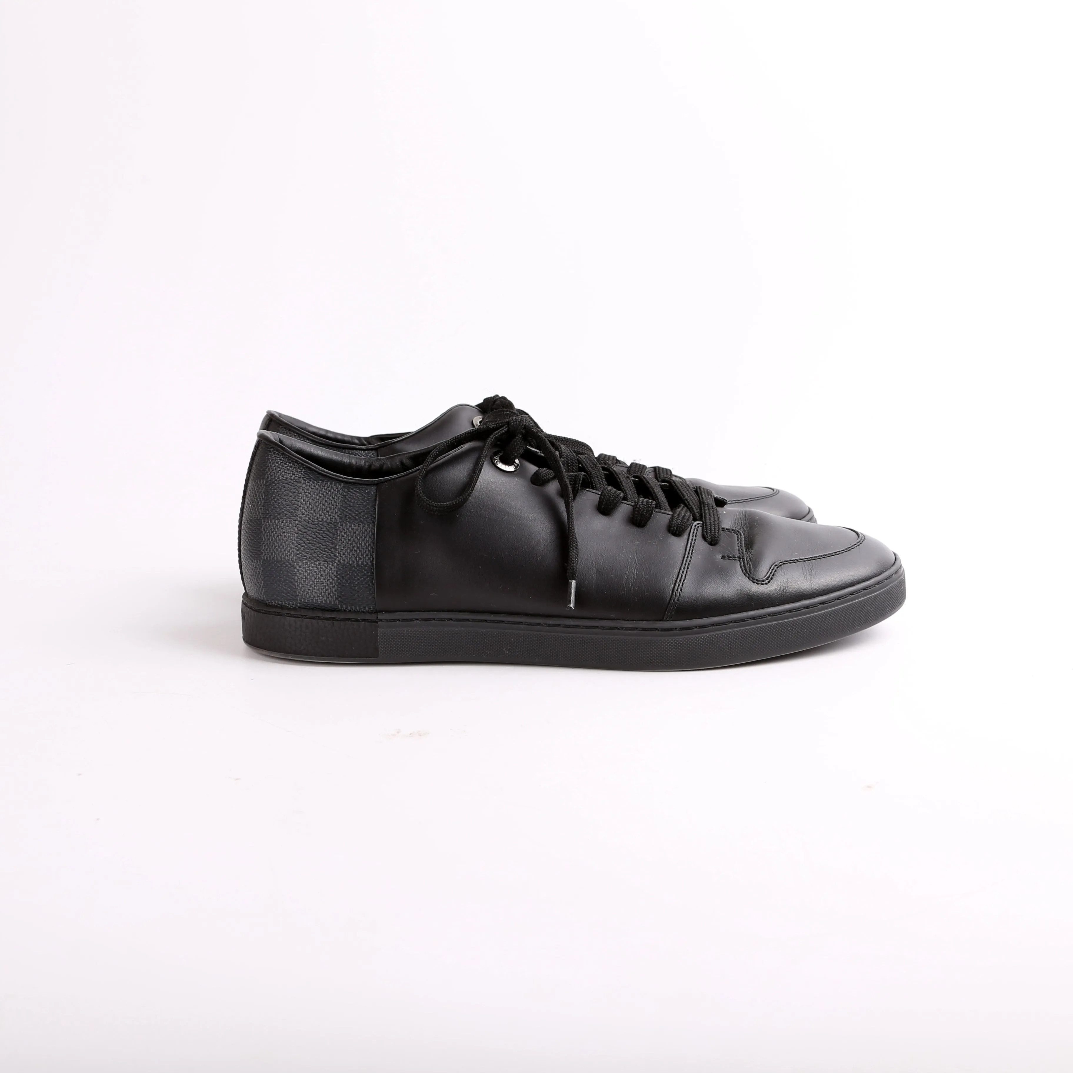 Calfskin Damier Graphite Sneakers Mens Size 7 (Womens 39)