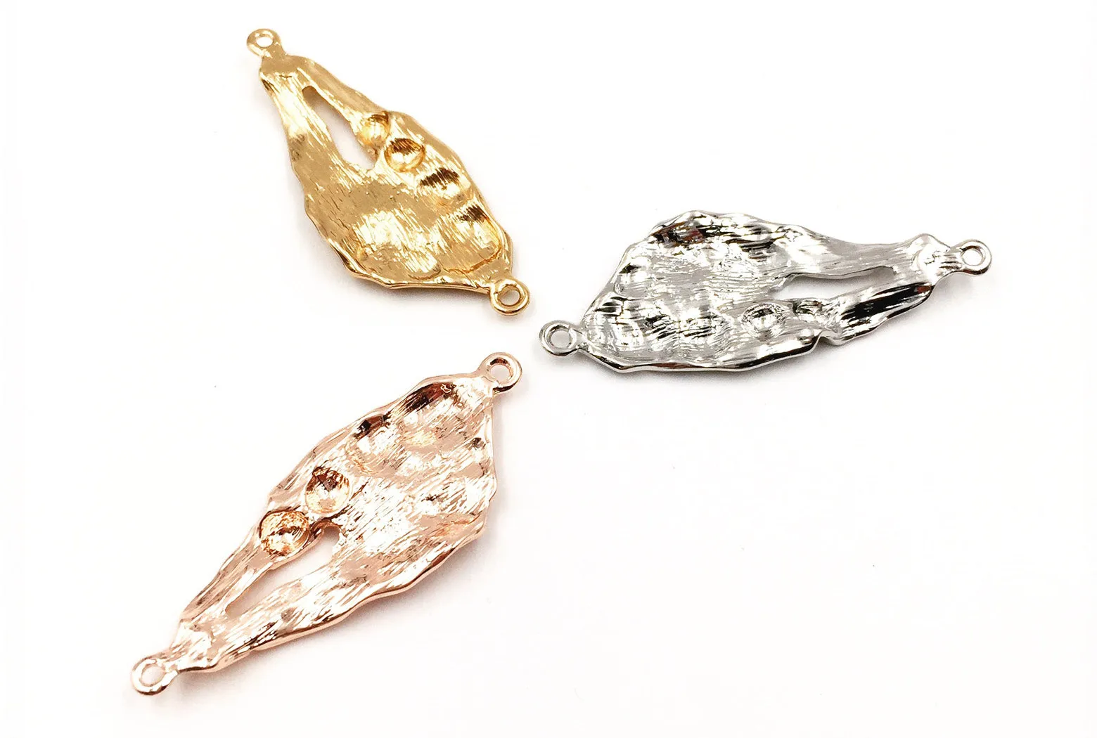 CMF2290 Double Link Irregular Shape Pendant