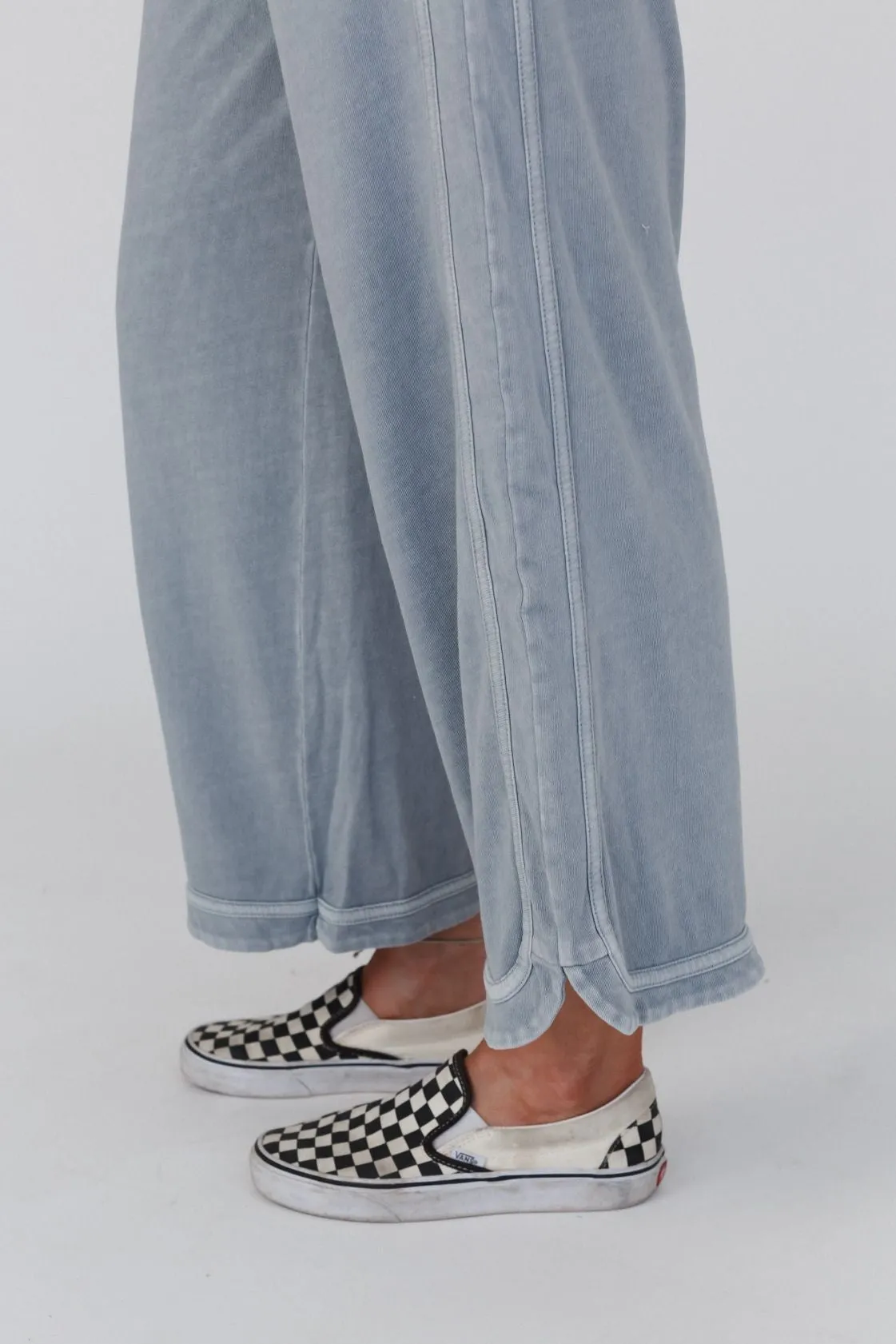So Comfy Wide Leg Pant Cropped Length - Faded Blue